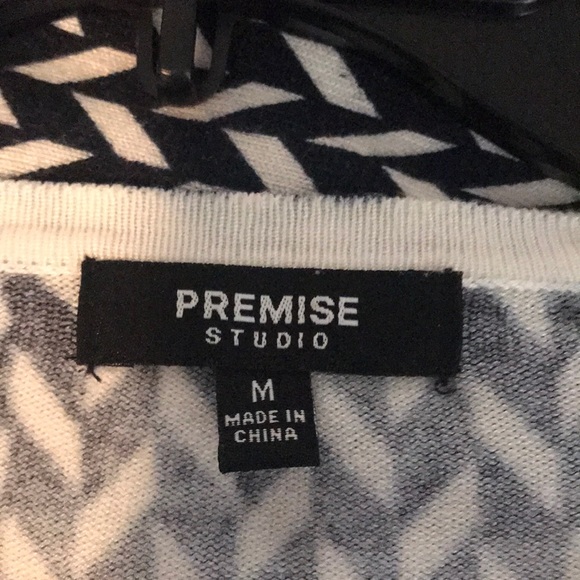 Premise Studio Black And Cream Geometric Pattern Button Front Cardigan. EUC - Picture 2 of 5